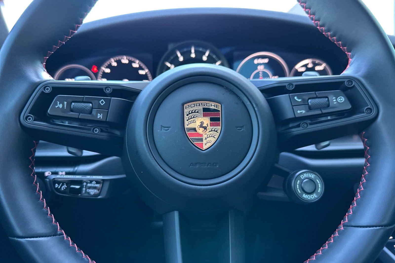 Certified 2024 Porsche 911 Targa 4 GTS AWD/4WD image 23
