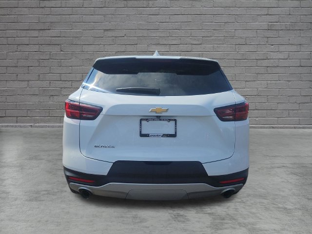 Used 2024 Chevrolet Blazer LT FWD image 4