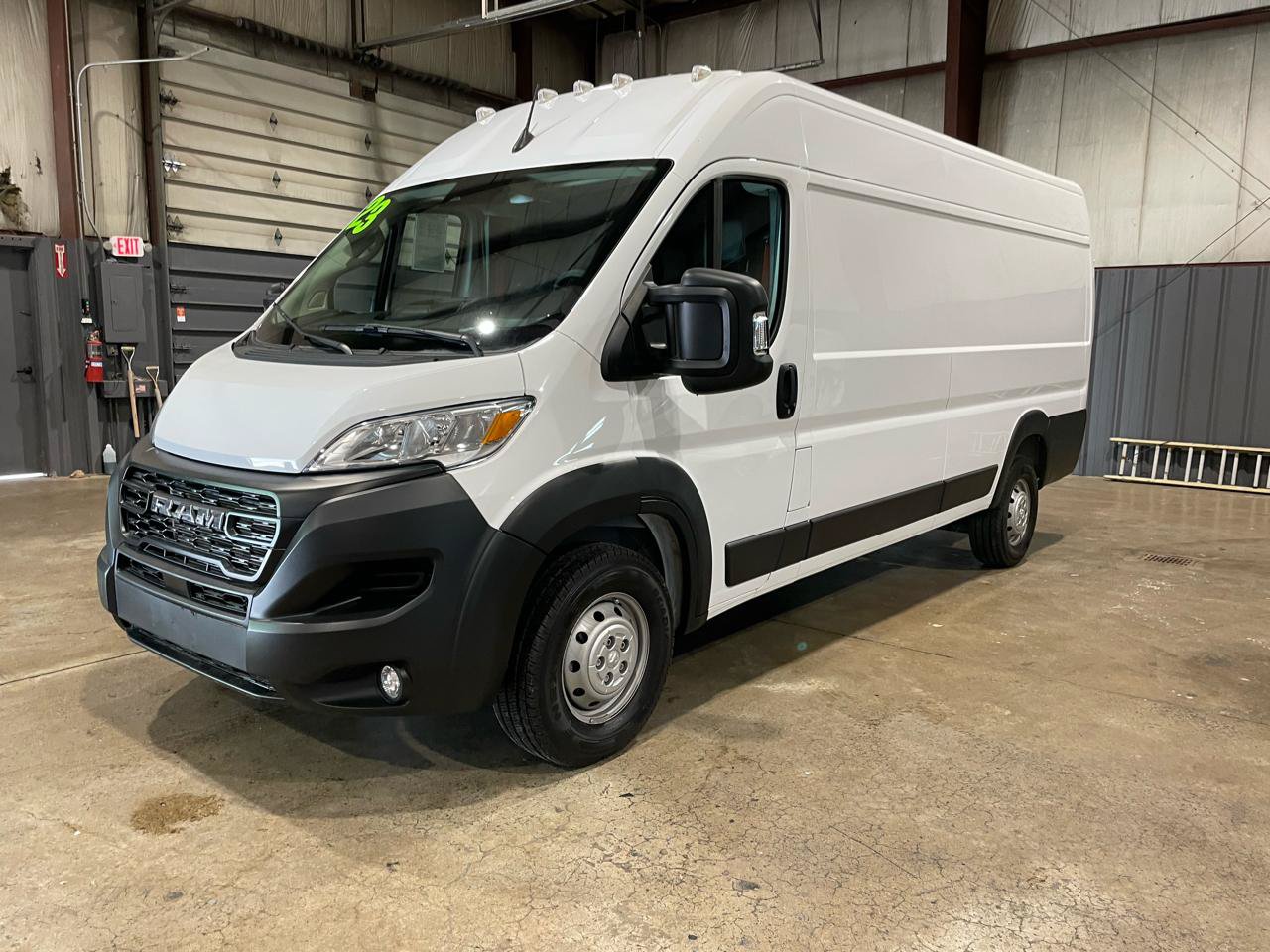 Used 2023 RAM ProMaster 3500 w/ Safety Group FWD image 9