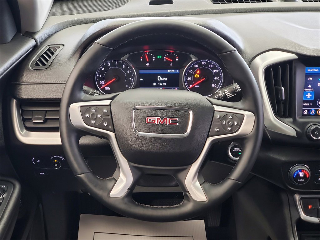 Used 2024 GMC Terrain SLT image 27