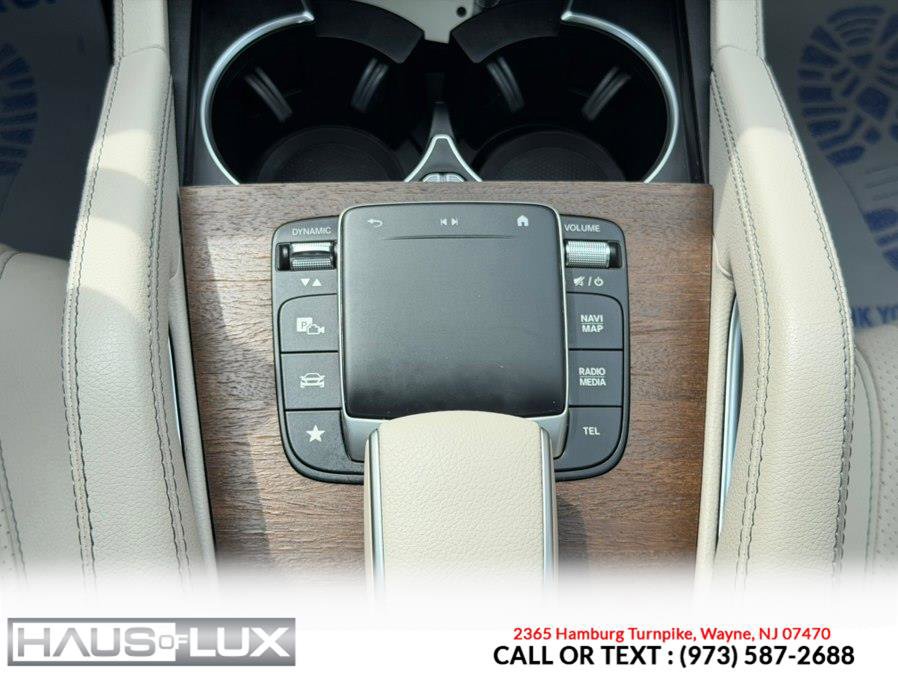 Used 2021 Mercedes-Benz GLE 350 4MATIC w/ AMG Line Exterior image 34