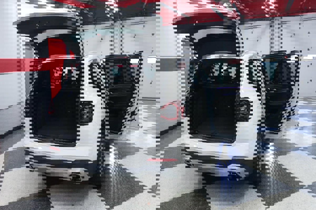 Used 2024 BMW X3 sDrive30i w/ Premium Package image 34