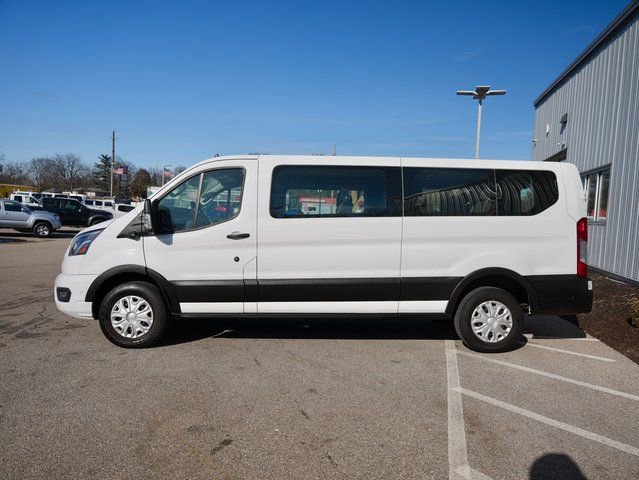 Used 2023 Ford Transit 350 XLT image 4