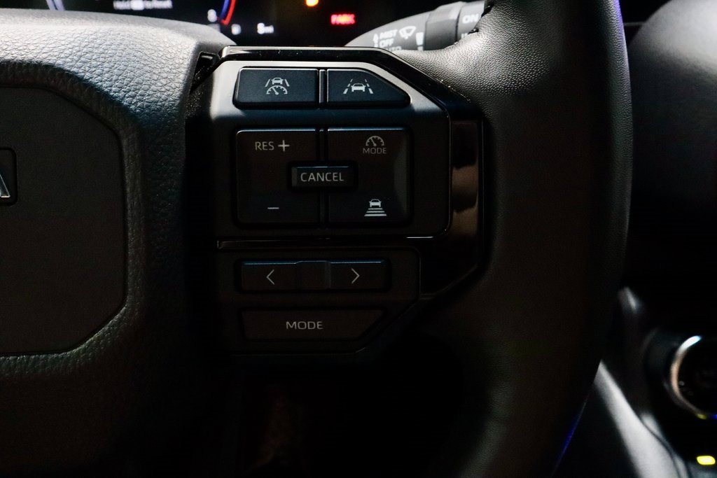 Used 2024 Toyota Land Cruiser image 28