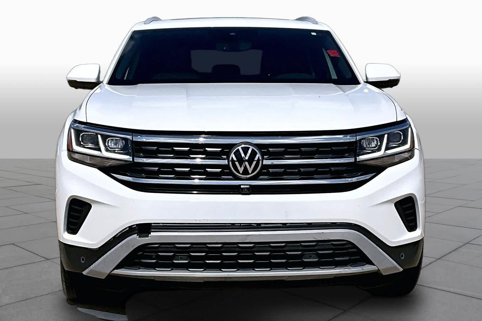 Used 2020 Volkswagen Atlas Cross Sport SEL Premium w/ Cross Sport MDO Package AWD/4WD image 3