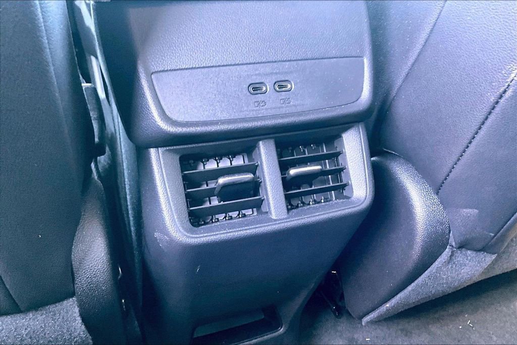 Used 2025 Chevrolet Equinox LT w/ Convenience Package II AWD/4WD image 10