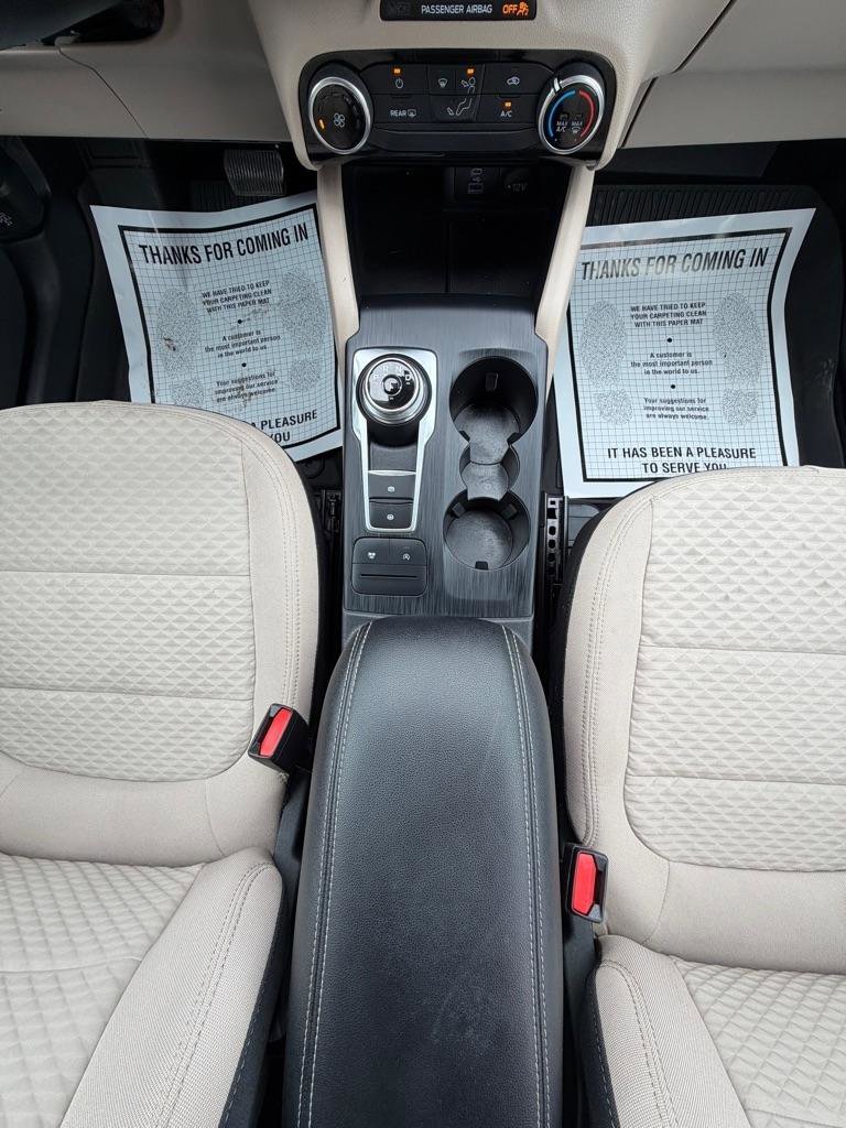 Used 2022 Ford Escape SE FWD image 21
