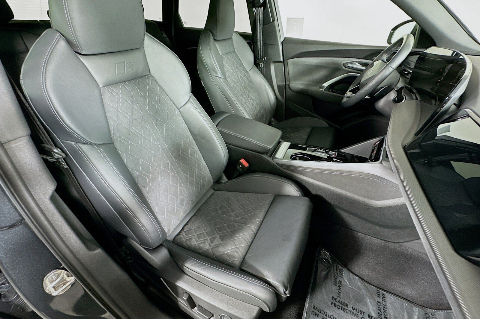 Used 2025 Audi SQ5 Premium Plus w/ Premium Plus Package AWD/4WD image 8