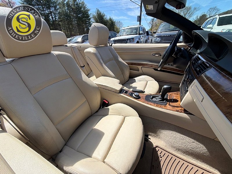 Used 2007 BMW 335i Convertible image 19