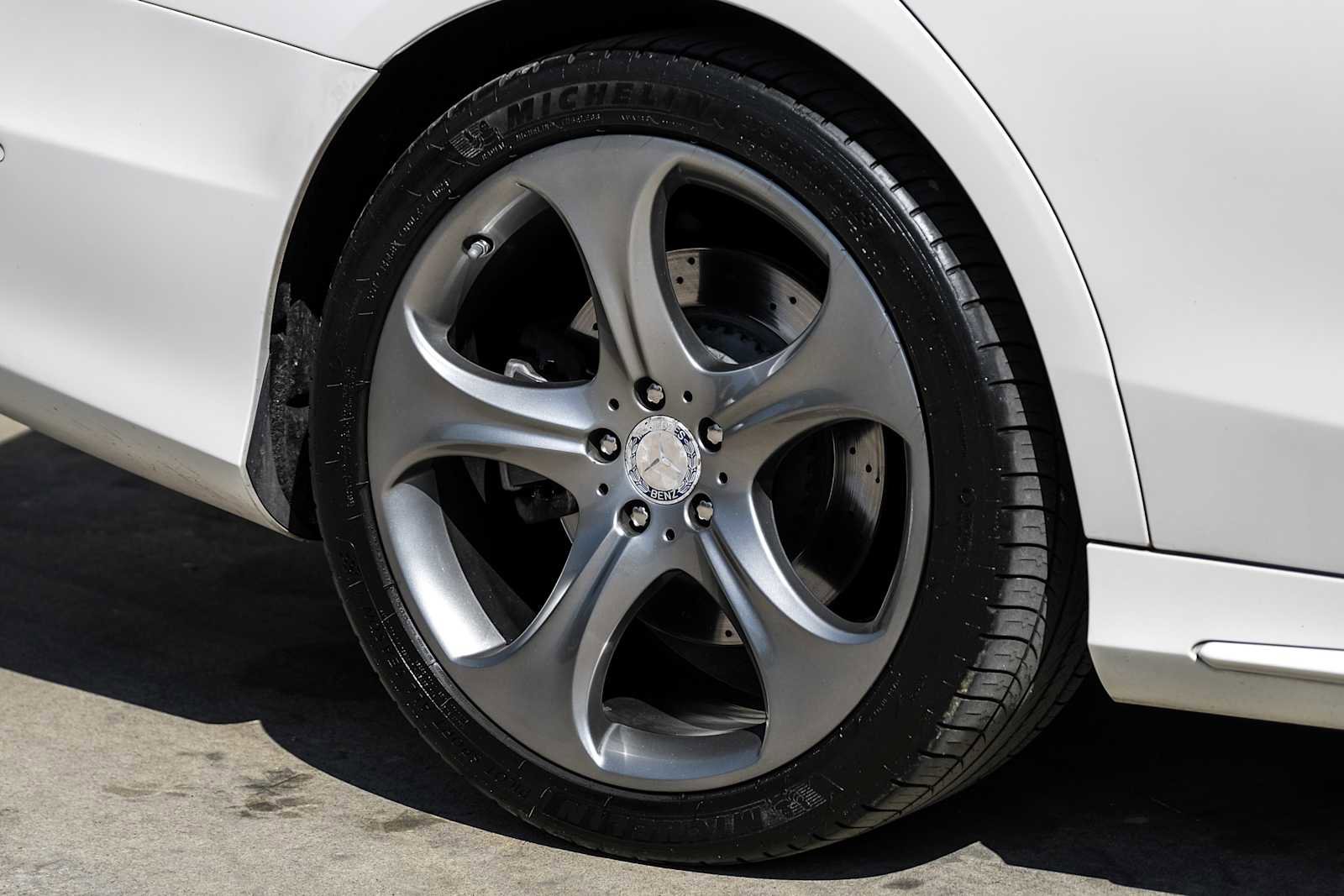 Used 2017 Mercedes-Benz S 550 Sedan image 62