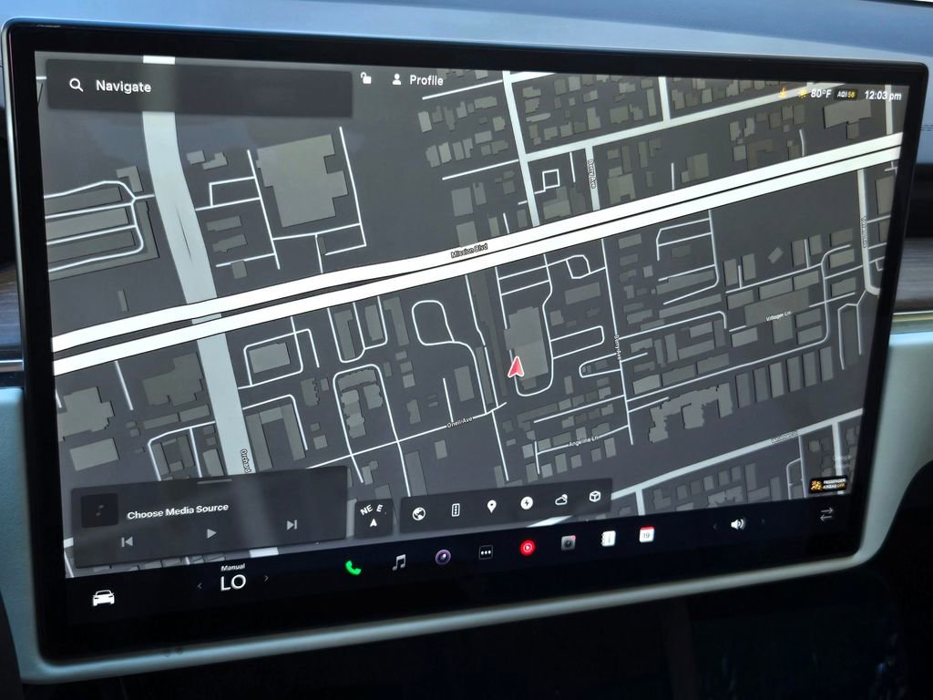 Used 2021 Tesla Model X Long Range image 22