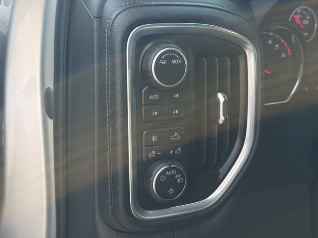 Used 2022 Chevrolet Silverado 1500 RST AWD/4WD image 23