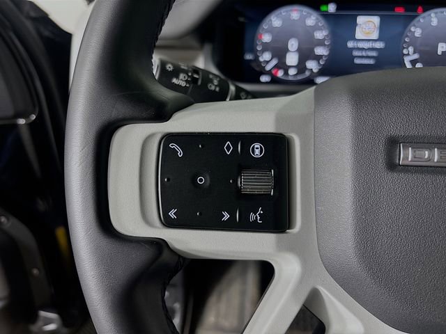 Used 2024 Land Rover Defender 110 S image 10