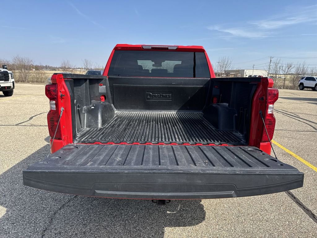 Used 2025 Chevrolet Silverado 1500 LT image 7