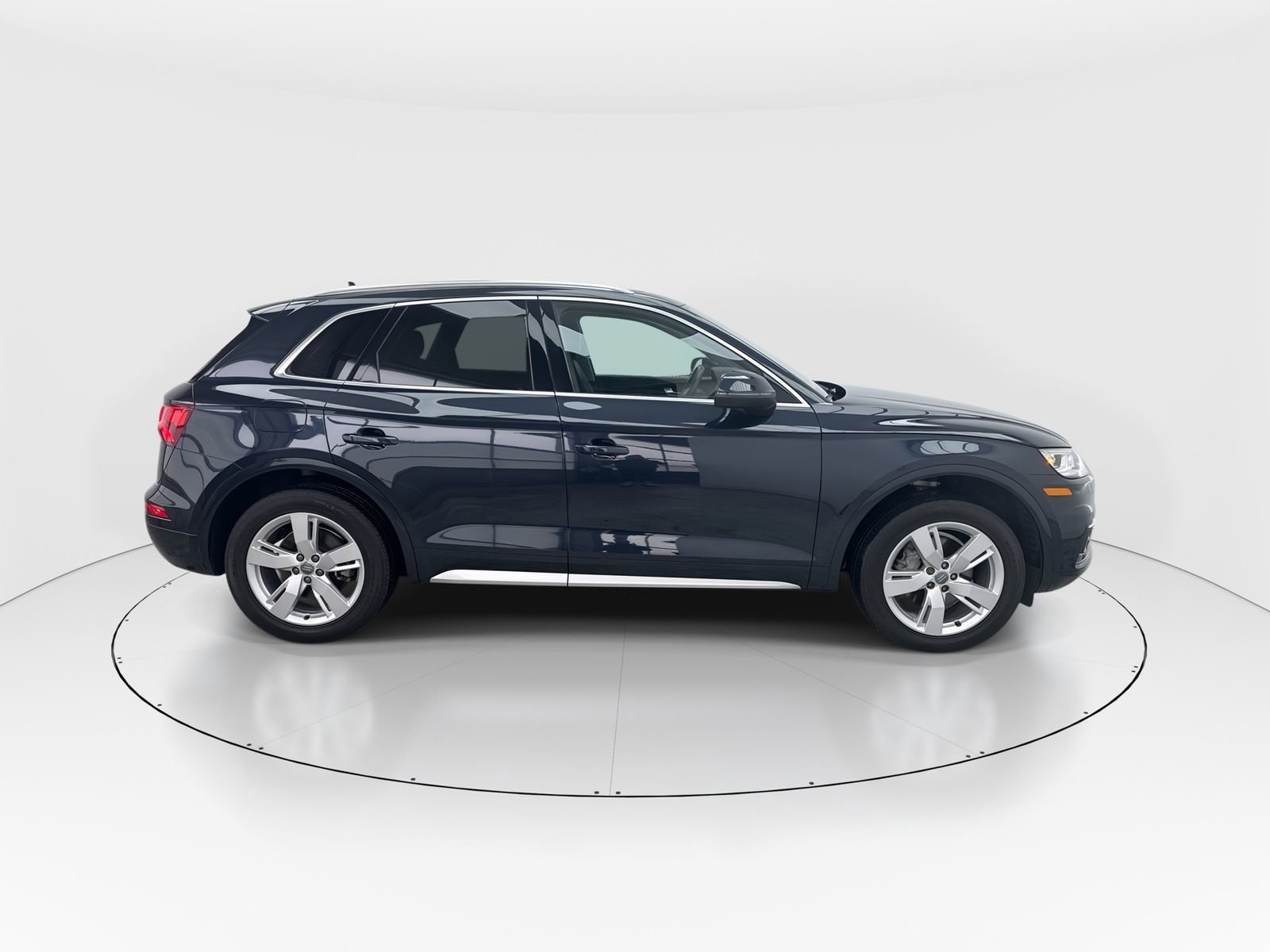 Used 2018 Audi Q5 2.0T Premium Plus w/ Premium Plus Package image 9