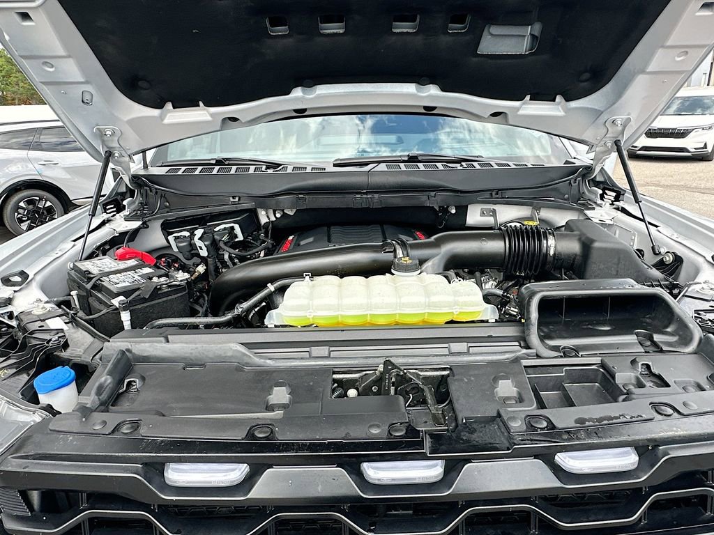 Used 2025 Ford F150 Raptor AWD/4WD image 31