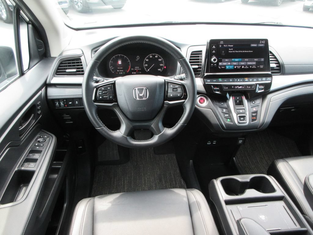 Used 2025 Honda Odyssey EX-L image 13