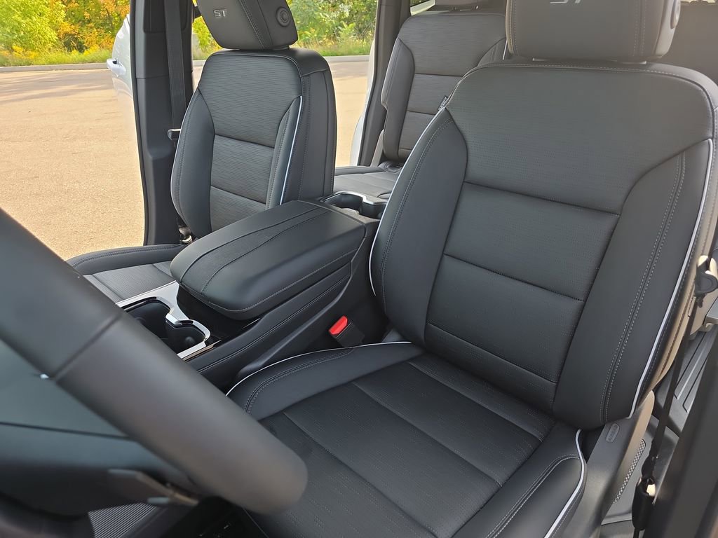 New 2026 Buick Enclave Sport Touring w/ Power Package image 16