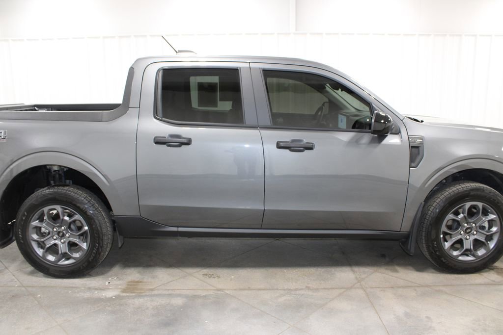 Used 2025 Ford Maverick XLT w/ XLT Luxury Package AWD/4WD image 11