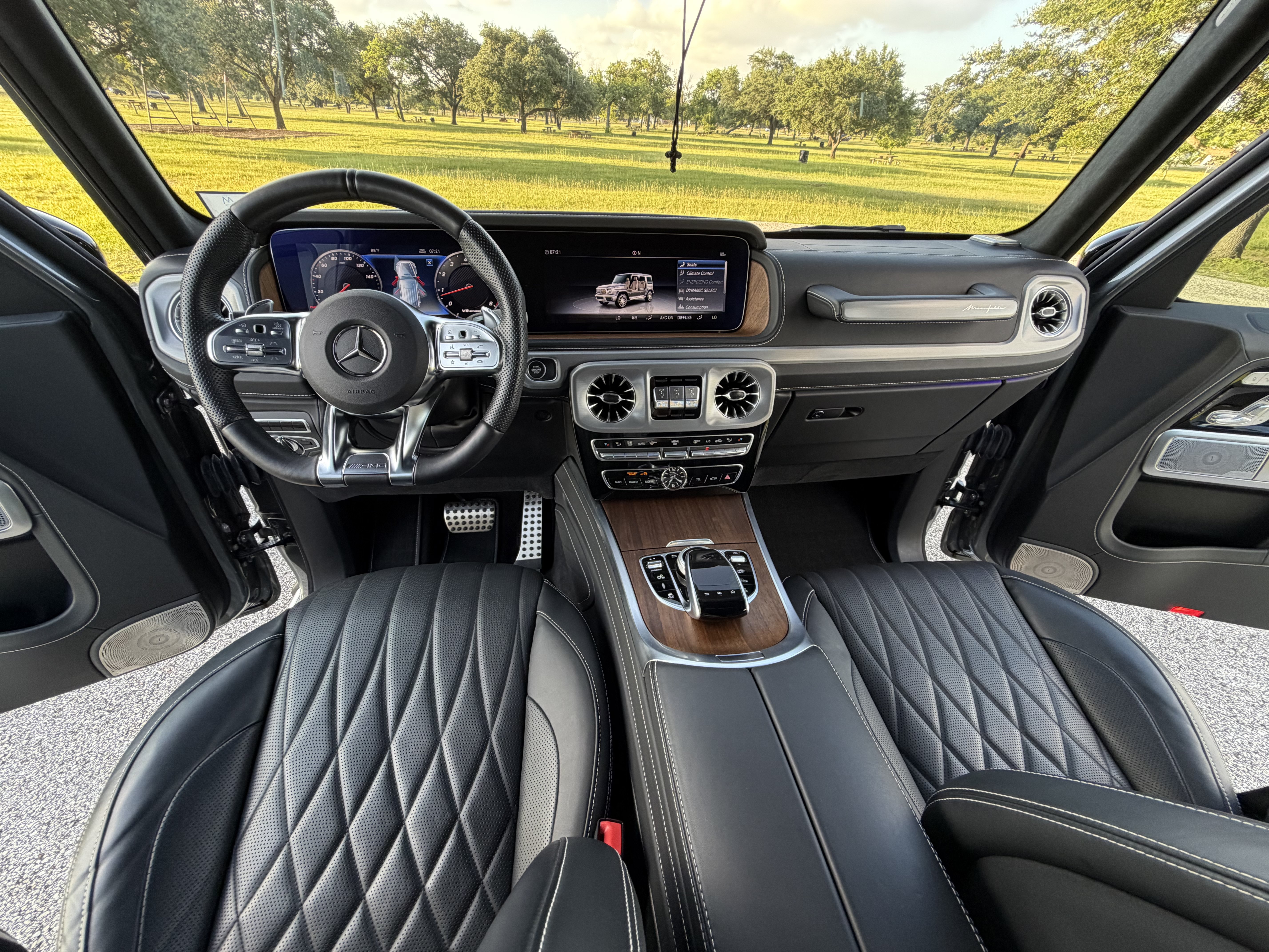 Used 2024 Mercedes-Benz G 63 AMG 4MATIC image 33