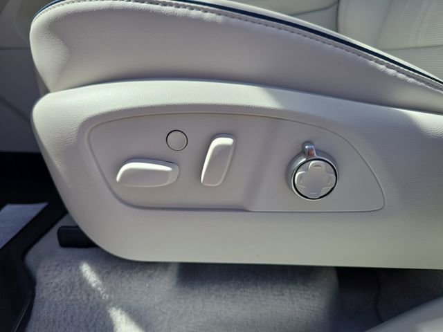 New 2026 Buick Enclave Avenir w/ Super Cruise Package image 18