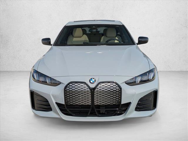 Used 2026 BMW i4 xDrive40i w/ M Sport Package AWD/4WD image 6