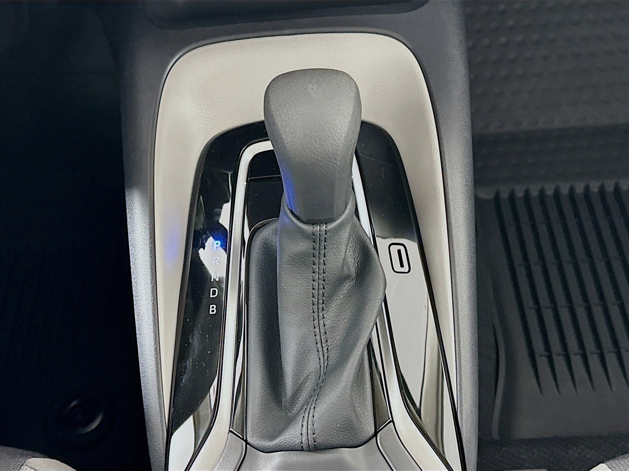 Used 2026 Toyota Corolla LE image 24