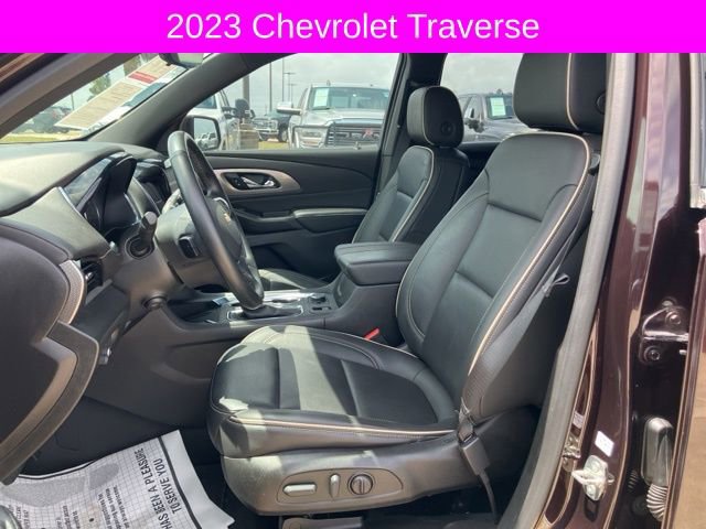 Used 2023 Chevrolet Traverse Premier image 28