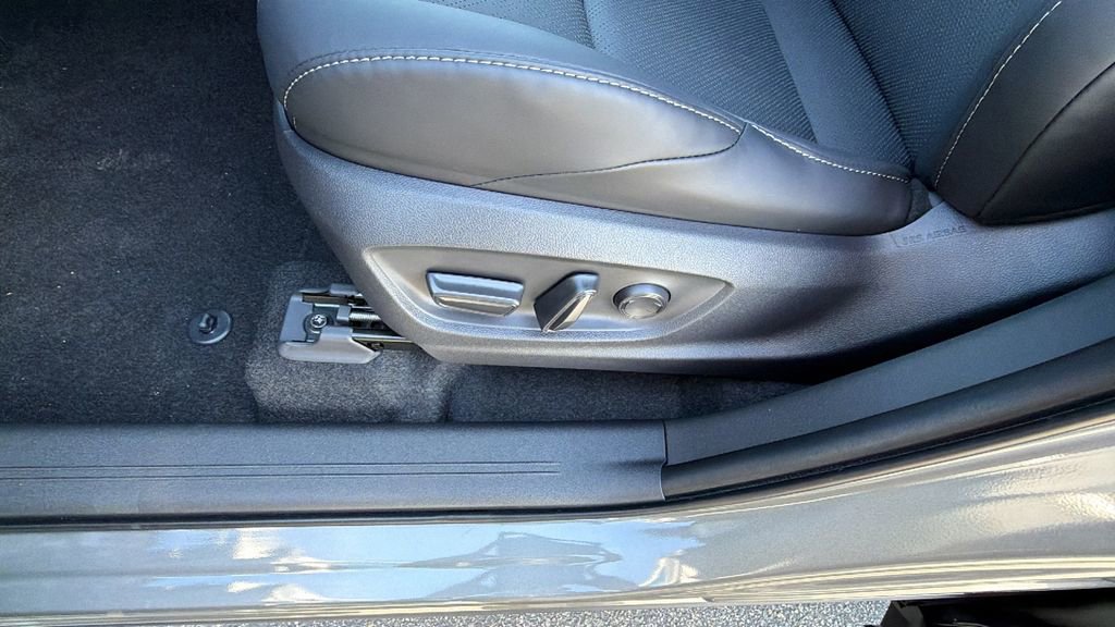 New 2026 Subaru Solterra Premium image 21