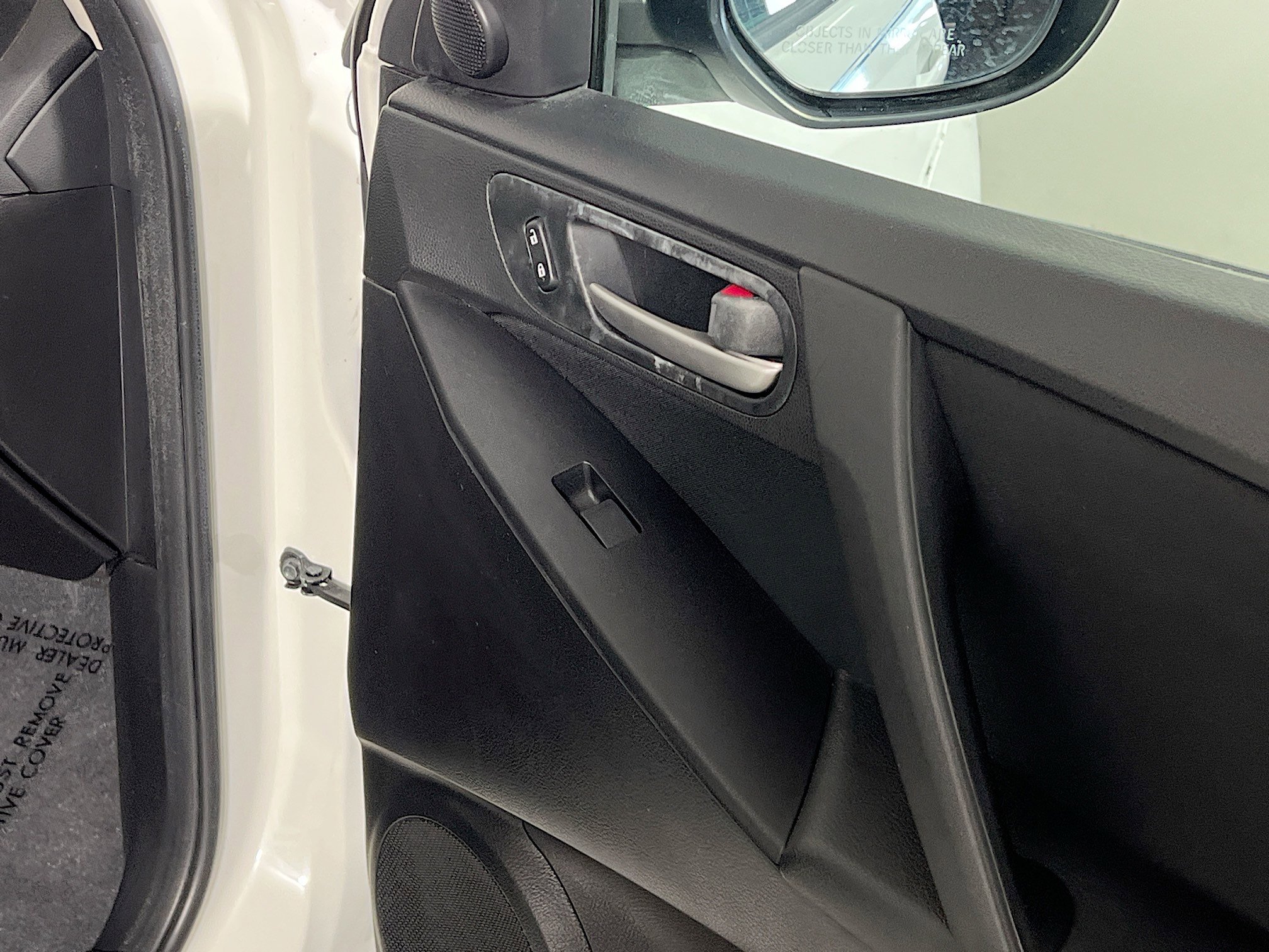 Used 2011 MAZDA MAZDA3 i Touring image 31