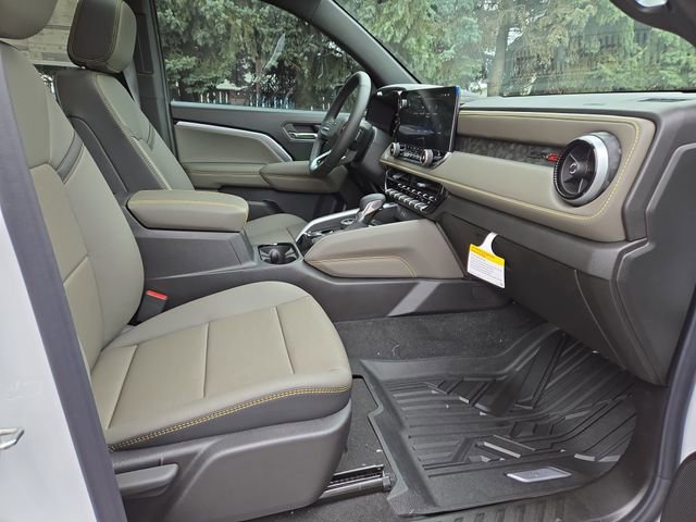 New 2026 Chevrolet Colorado ZR2 w/ Technology Package AWD/4WD image 36