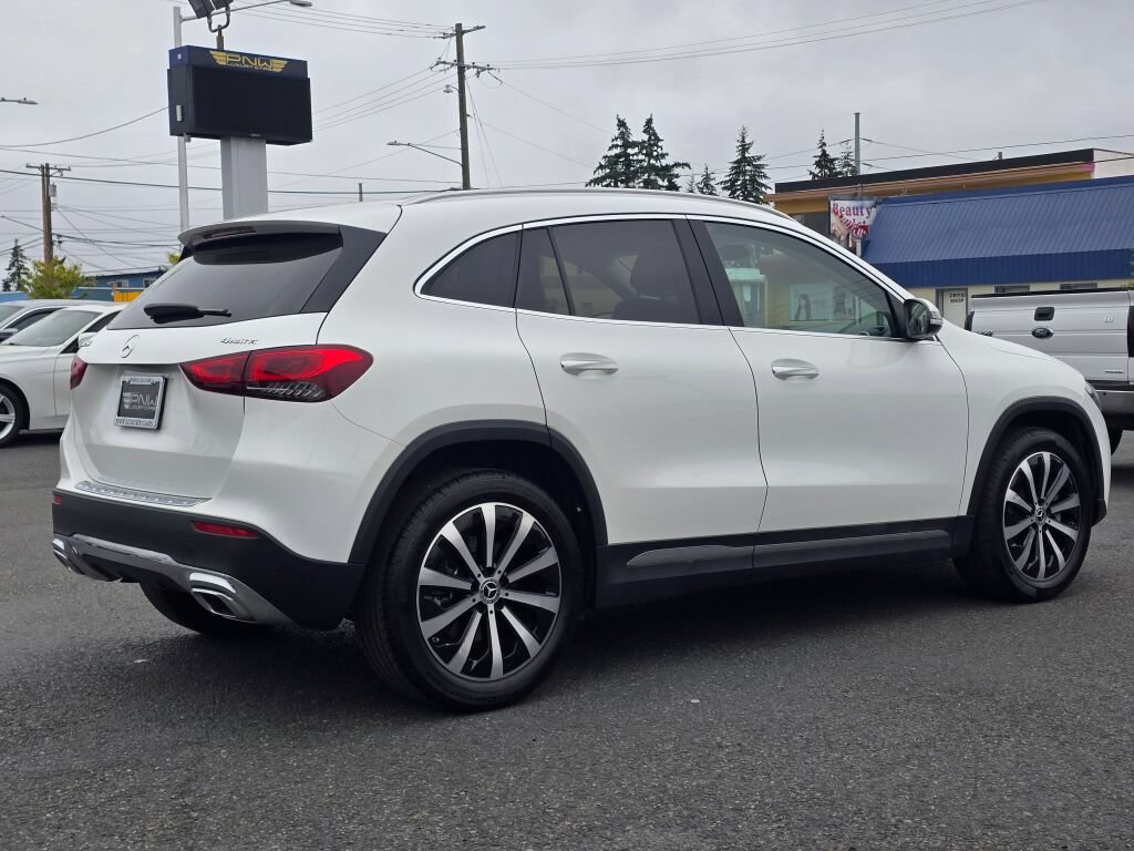 Used 2022 Mercedes-Benz GLA 250 4MATIC image 6