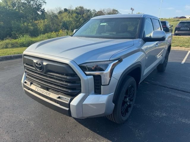 New 2026 Toyota Tundra SR5 w/ SX Package AWD/4WD image 7