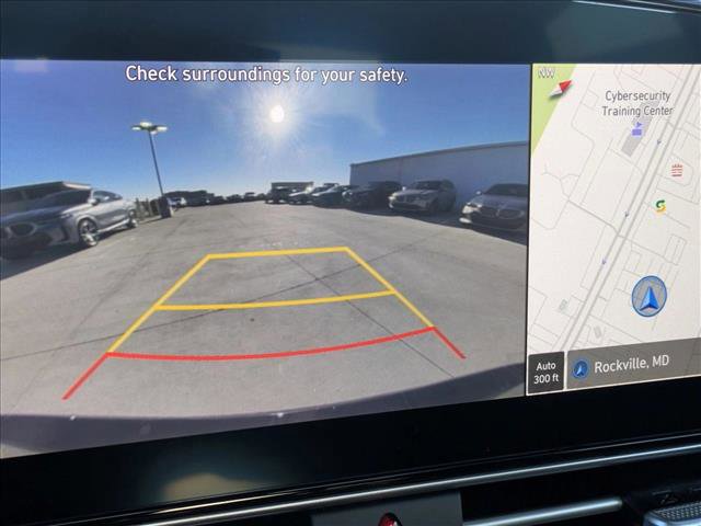 Used 2023 Hyundai Elantra SEL w/ Convenience Package image 12