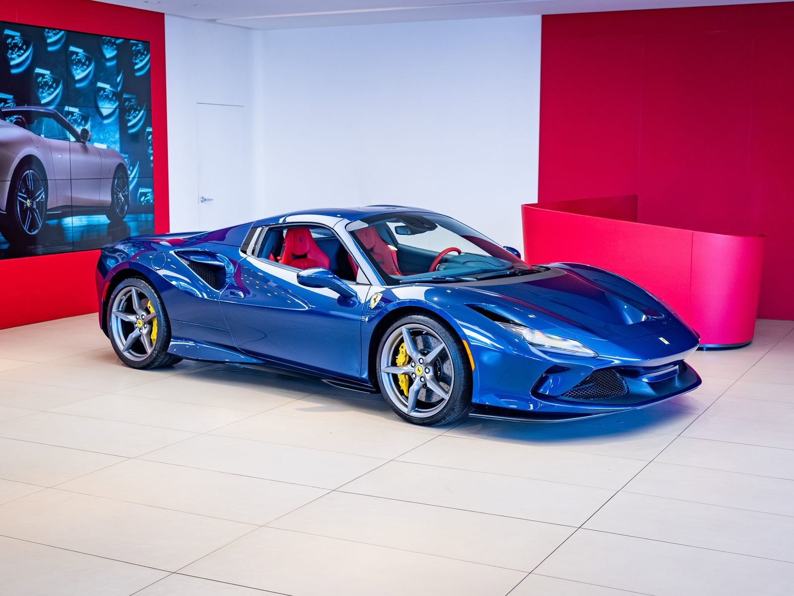 Used 2022 Ferrari F8 Tributo image 26
