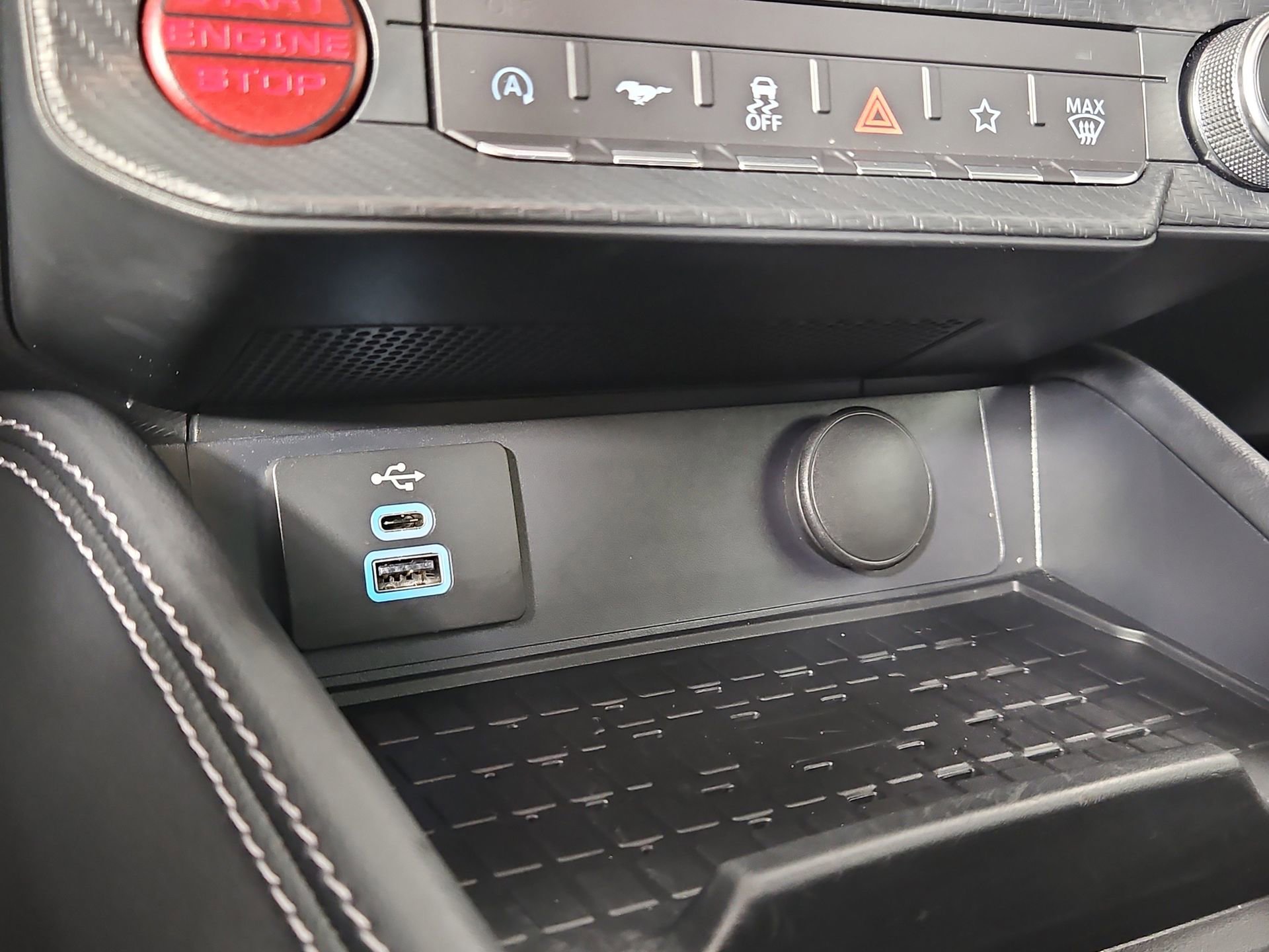 Used 2024 Ford Mustang GT Premium w/ GT Performance Package RWD image 29