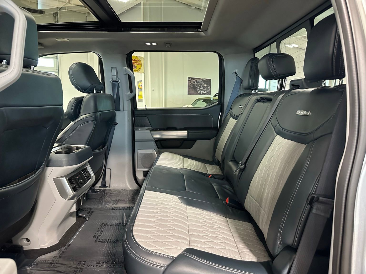 Used 2024 Ford F250 Limited w/ FX4 Off-Road Package image 45