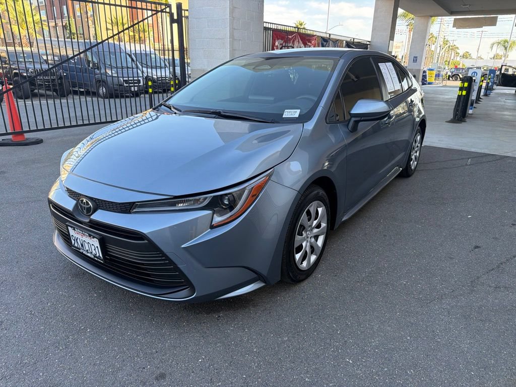 Used 2024 Toyota Corolla LE FWD image 1