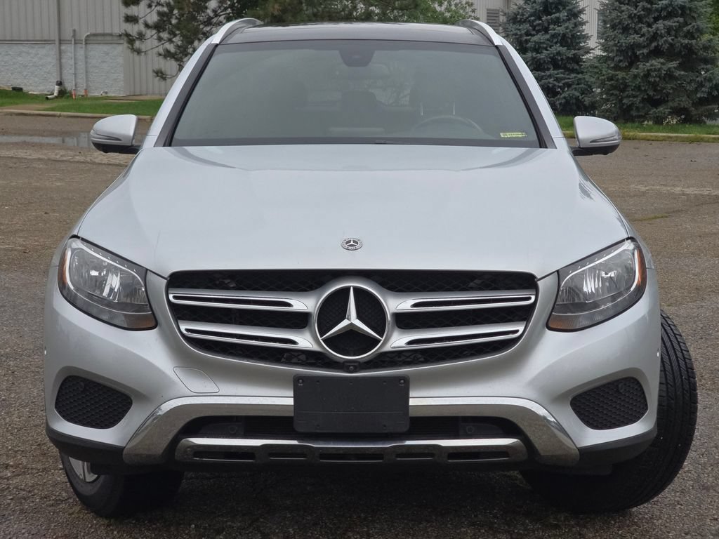 Used 2019 Mercedes-Benz GLC 300 4MATIC image 10