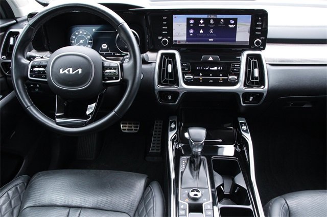 Used 2022 Kia Sorento SX Prestige image 31