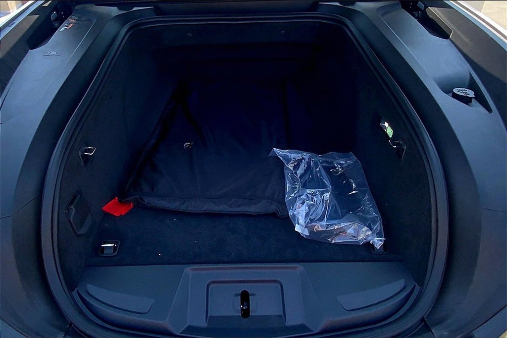 New 2025 Cadillac Escalade IQ Luxury 2 image 17