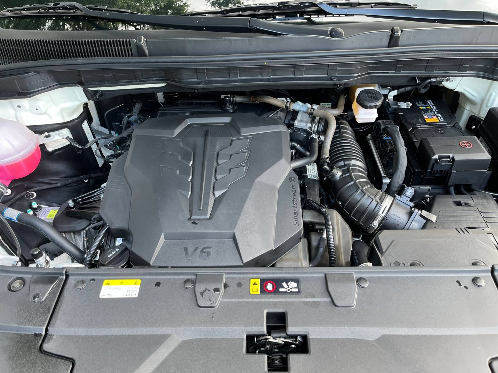 Used 2026 Kia Carnival FWD image 32