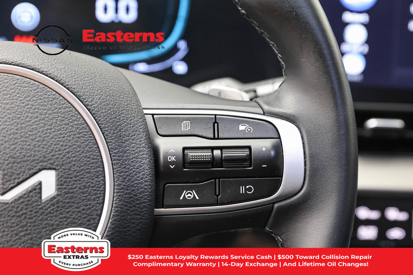 Used 2025 Kia Sportage EX w/ EX Premium Package AWD/4WD image 16