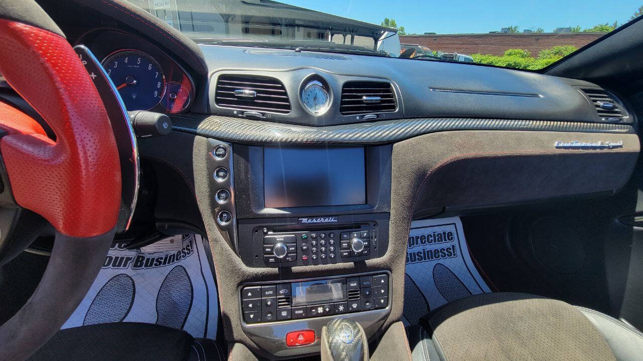 Used 2015 Maserati GranTurismo Sport RWD image 22