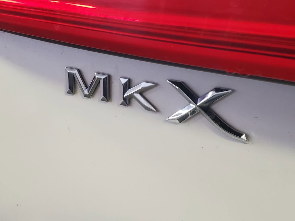 Used 2018 Lincoln MKX Reserve w/ Driver Assistance Package AWD/4WD image 6