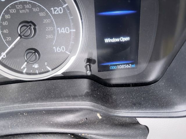 Used 2020 Toyota Corolla LE image 10