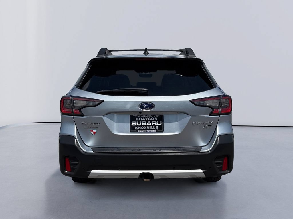 Used 2022 Subaru Outback Limited XT AWD/4WD image 4