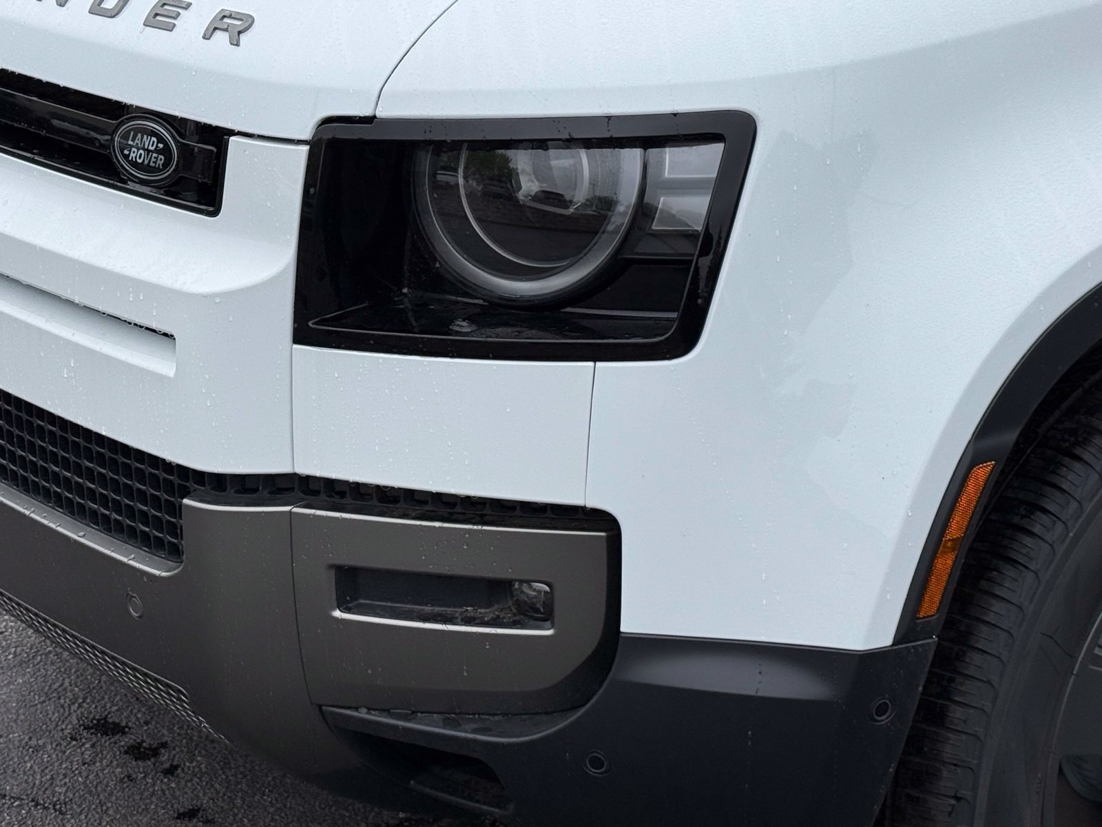 New 2026 Land Rover Defender 110 S AWD/4WD image 11
