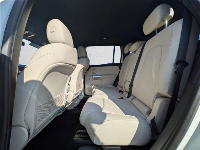 Certified 2025 Mercedes-Benz GLB 250 image 19