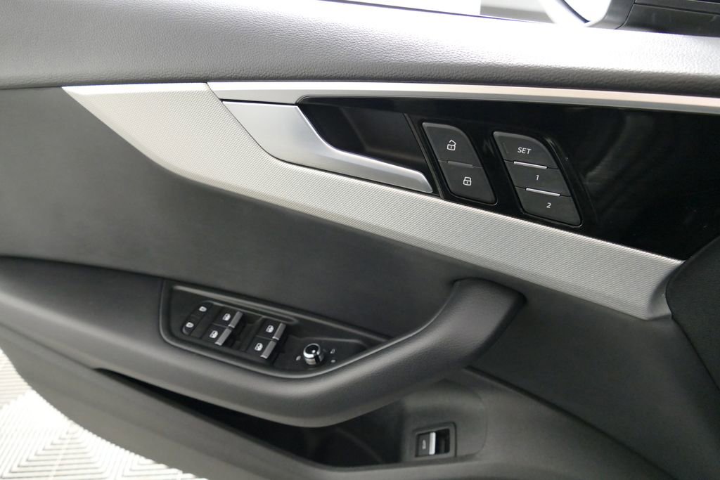 Used 2025 Audi A5 2.0T Premium Plus image 23